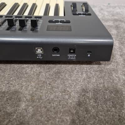Novation Launchkey 49 - MIDI Keyboard Controller - 49-Key - Fair image 11
