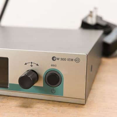 Sennheiser ew 300 IEM G3 Wireless In-Ear Monitoring System - 516-558 MHz CG015AD image 4