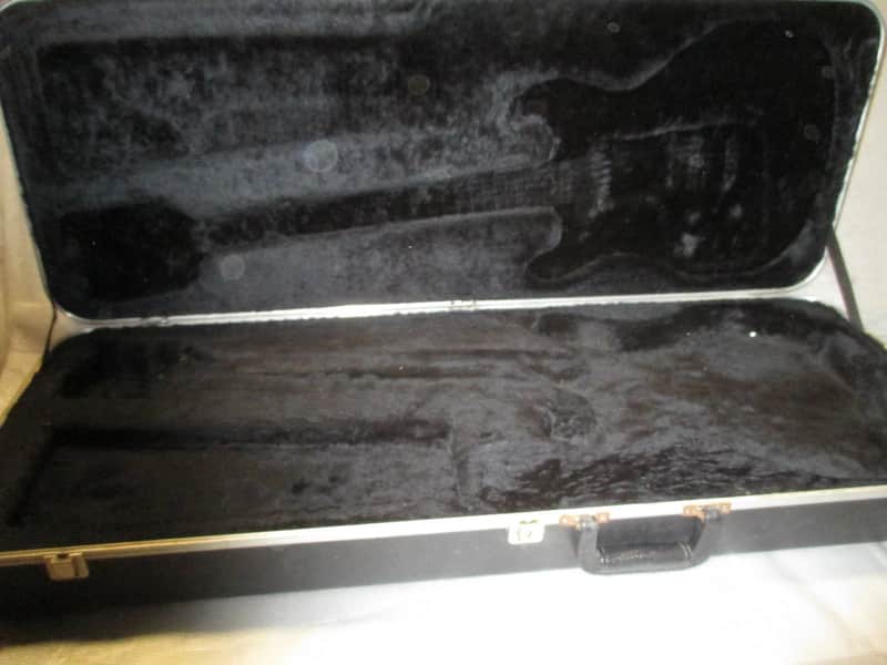 1983 FENDER FLAME / ELITE / ROBBEN FORD CASE - made in USA image 1