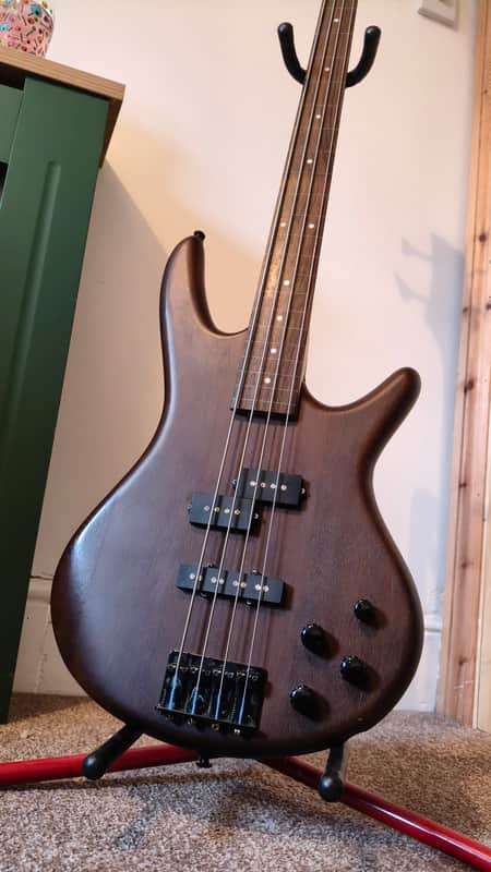 Ibanez GSR200BF-WNF Gio Soundgear 2017 - 2019 - Active bass image 1
