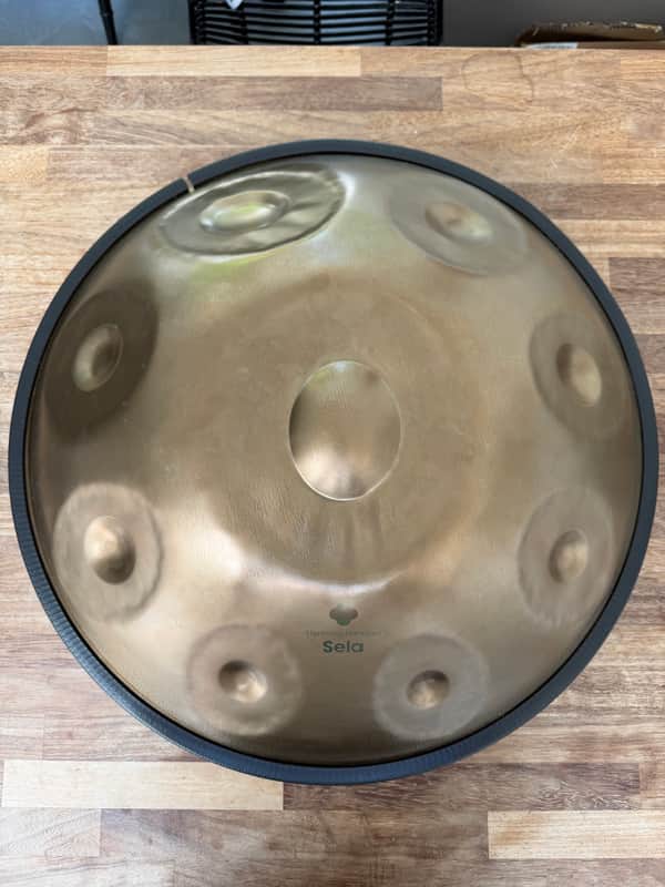Sela Hamony Handpan Bb Amara tuning with case image 1
