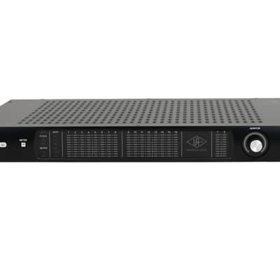 Universal Audio Apollo 16 QUAD MkII Thunderbolt Interface - Black #16311211002626 (Used) image 2