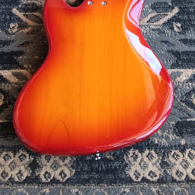 G&L JB 5 2017 - Cherry Burst image 24