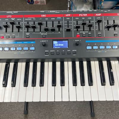 Roland Juno-X 61-Key Programmable Polyphonic Synthesizer (Pre-Owned) image 3