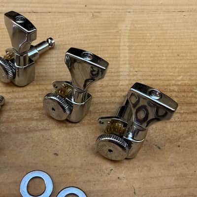 Immagine Hipshot 3+3 GripLock Open-Gear Locking Guitar Machines 3x3 Tuners w/ UMP - Chrome - 9