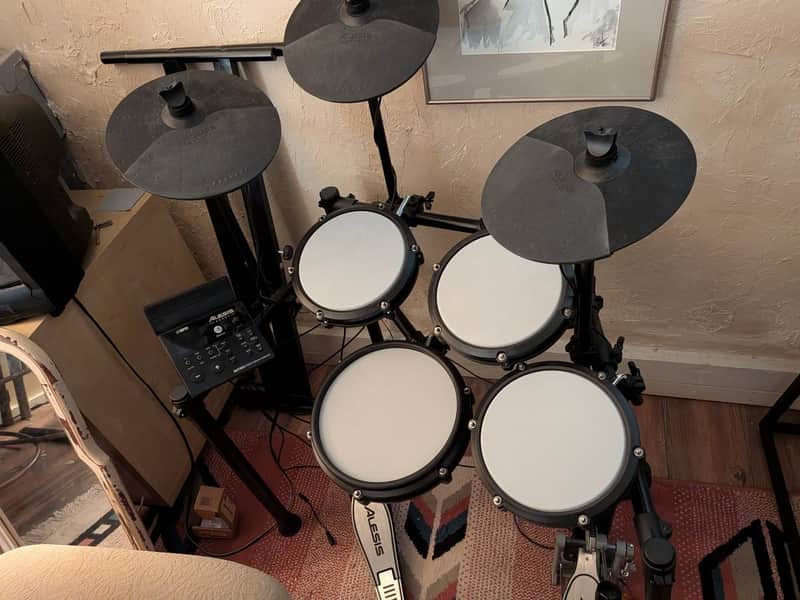 Alesis Nitro Max Kit Electronic Drum Set 2023 - Present - Black image 1