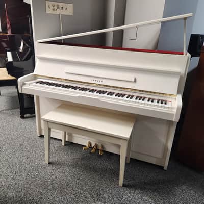 1978 Yamaha M1a Upright Piano in Polished White * Free 1st Floor Delivery in NJ! image 2