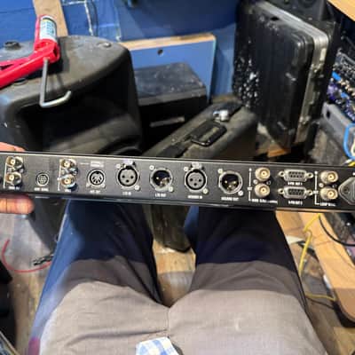 Digidesign SYNC I/O 2000s - Silver / Blue image 3