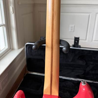 2011 Fender American Deluxe Stratocaster - Fiesta Red image 10