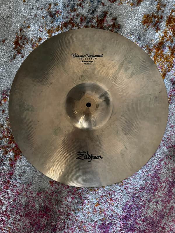 Pair Zildjian 18" A Series Classic Orchestral Selection Medium Light Cymbal 2010s - Traditional image 1