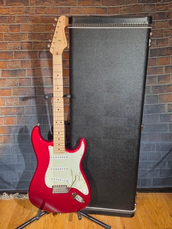 Fender USA Stratocaster Partscaster w/ G&G HSC - Eric Clapton Neck, American Standard Candy Apple Red Body