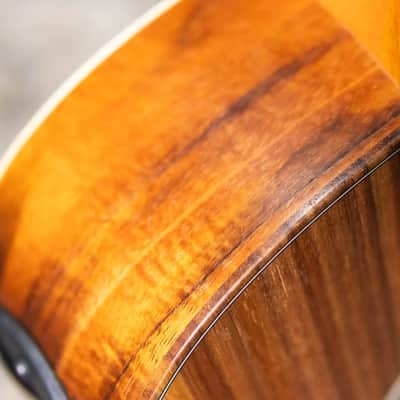 Taylor GS Mini-e Koa Acoustic/Electric Guitar with Gig Bag image 9