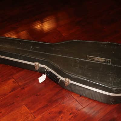 Martin Dreadnought hard shell case late 70's early 80's image 1