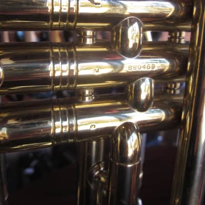 Vintage 1960 Conn Director Brass Bb Cornet with Vincent Bach 7C Mouthpiece & Constellation 7B-N Mouthpiece w/ Hard Case image 5