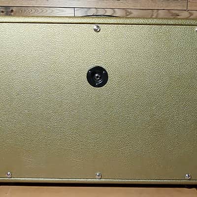 VBoutique Euro 1x12 Gold Cab Unloaded Closed Back image 2