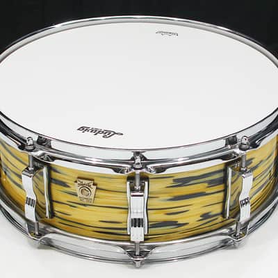 Ludwig Classic Maple 5" x 14" 10-Lug Snare Drum w/ VIDEO! Lemon Oyster Pearl image 1