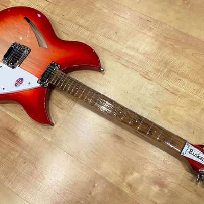 Rickenbacker 330/12 12-String Electric Guitar FireGlo image 6