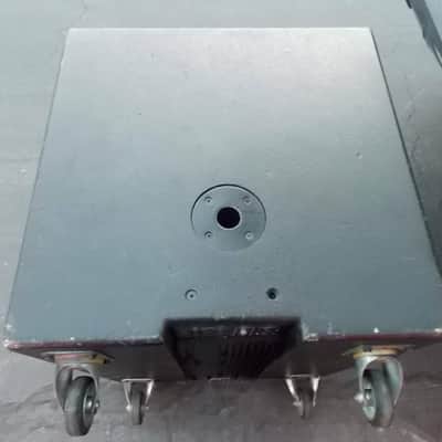 Mackie SWA1801 Powered Subwoofer 900 watts RMS image 4