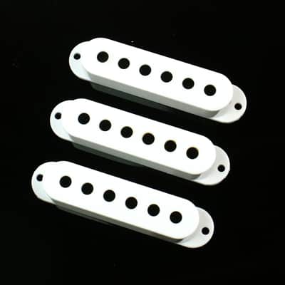 Strat Style Single Coil Guitar Pickup Cover Set, Pole 48, 50 and 52mm /White