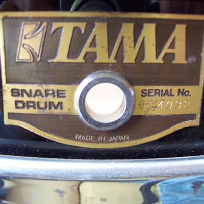 Tama  3 1/4 " x 14 " Black Lacquer Piccolo Snare image 8