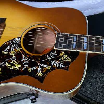 NEW! Gibson Custom Shop Hummingbird Koa/Carpathian Spruce Acoustic-Electric Guitar - Honeyburst - 4.55lbs - Authorized Dealer! G06406 image 2
