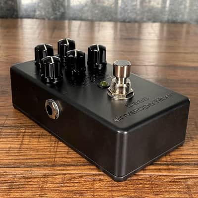 Dunlop MXR M82B Bass Envelope Filter Blackout Effect Pedal image 3