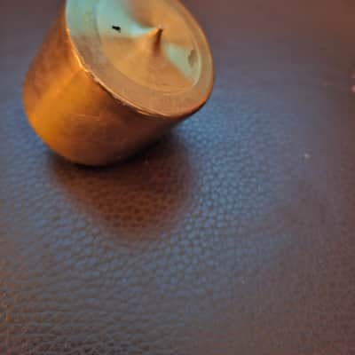 EdenSound Bearpaw Sr. Brass Footer M6 Thread 8 pcs image 4