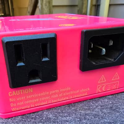 Walrus Audio Aetos 120V Clean Power Supply V1.5 Limited Edition - Neon Series 2019 - Neon Pink image 4