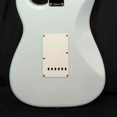 Fender American Vintage 1965 Stratocaster, Round-Lam Rosewood Fingerboard, Sonic Blue image 15