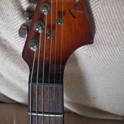 Fender Toronado 2004 - Tobacco burst image 5