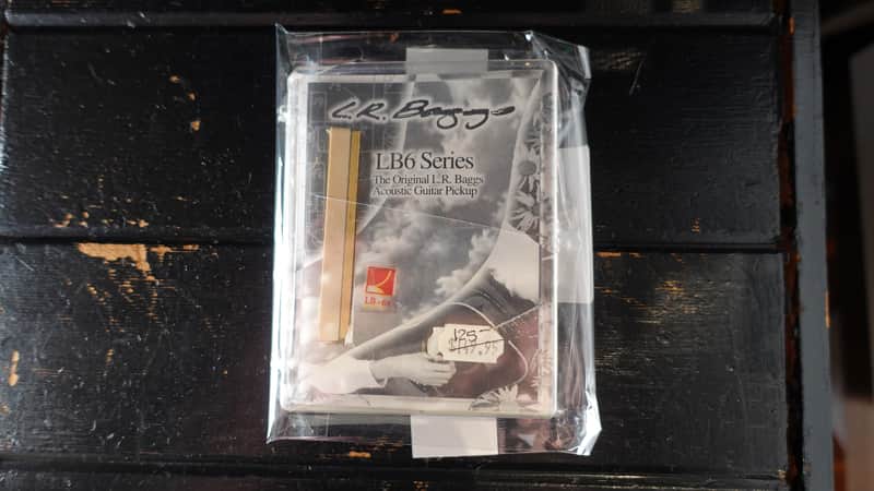 L.R. BAGGS LB6 Piezo Pickup image 1