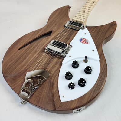Rickenbacker 330 Walnut, Semi-Hollowbody, 21 Fret, Gotoh Tuners, w/HSC image 9