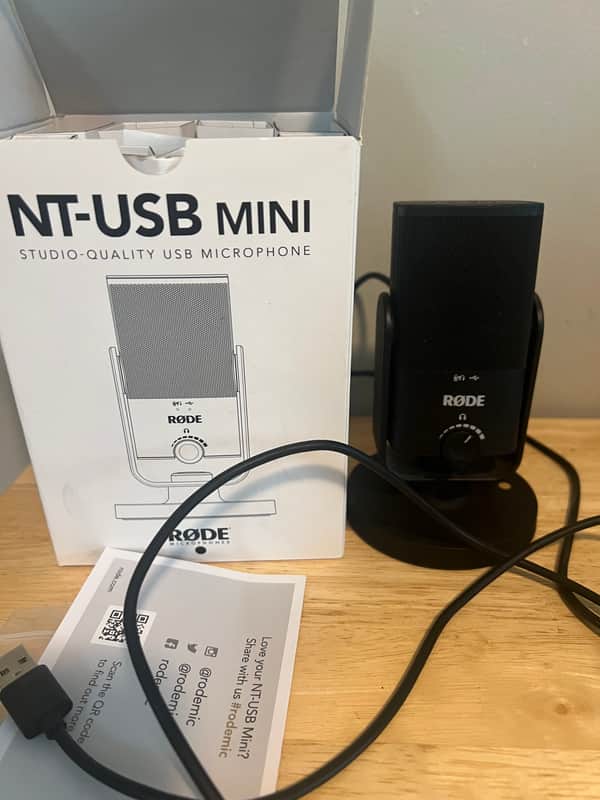RODE NT-USB Mini USB Desktop Condenser Microphone