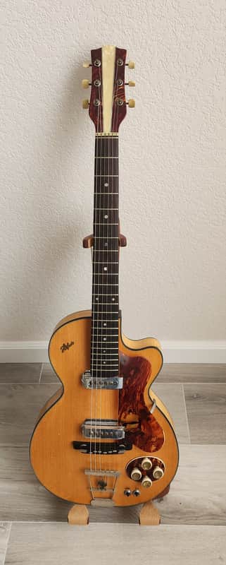 Hofner Club 50 1955/56 - natural image 1