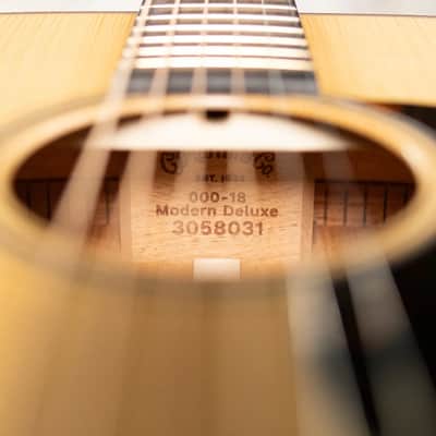Martin 000-18 Modern Deluxe Acoustic Guitar with Hardshell Case image 14
