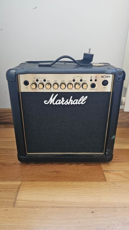 Immagine Marshall MG MG15FX 2-Channel 15-Watt 1x8" Solid-State Guitar Combo 2009 - 2012 - Black - 1