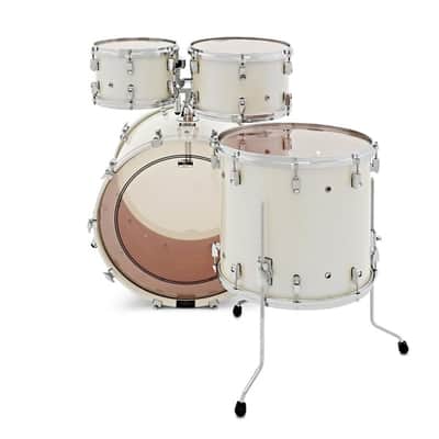 Yamaha AM2F40J Absolute Hybrid Maple 10x7/12x8/16x15/22x18" 4pc Shell Pack - Polar White - In Stock image 2