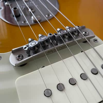 Fender American Vintage '65 Jazzmaster 2013 - 3-Color Sunburst image 12