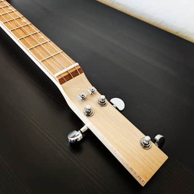 Smokin G Guitars 3 String Electric Cigar Box Guitar 2025 - Maple/Walnut image 7