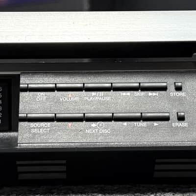 Bose Lifestyle Music System - 6 Disc Magazine image 4