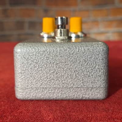 Fender Hammertone Distortion Hammered Metal w/ Original Box image 3