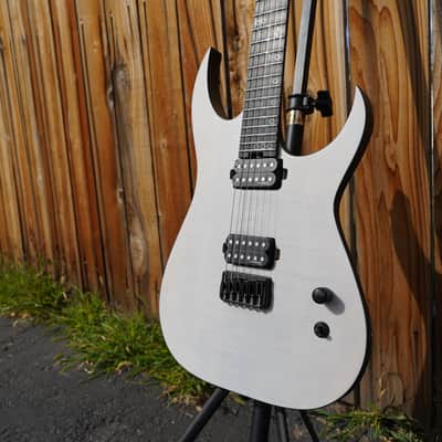 Schecter DIAMOND SERIES KM-6 MK-III Legacy Transparent White Satin 6-String Electric Guitar image 5