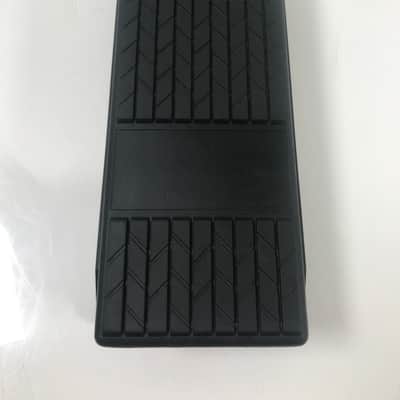 Behringer Pedal image 1