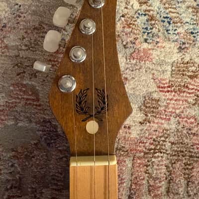 Roosebeck DMCRT4 Mountain Dulcimer 4-String with Cutaway Upper Bout and F-Holes 2010s - Natural image 5