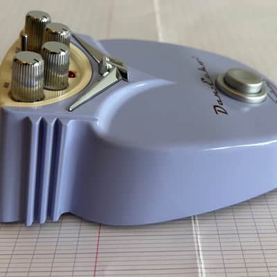 Danelectro Dan Echo 2000s - Lavender Excellent Condition in box image 3