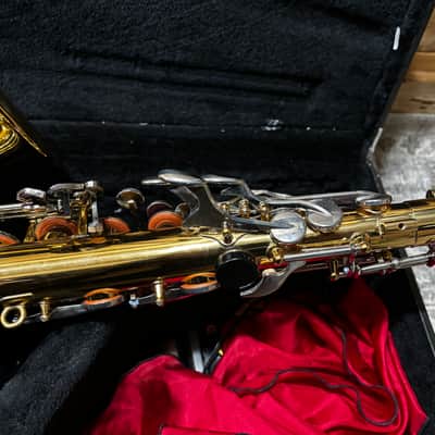 Yamaha YAS26 Alto Saxophone w Case image 6