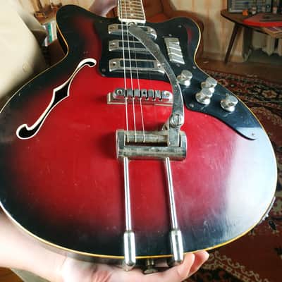 Jolana Spesial Tornado Vintage Electric Guitar Soviet USSR Tremolo bar 360 Strat Semi Hollow image 4