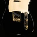 Squier 40th Anniversary Telecaster, Gold Edition, Laurel Fingerboard, Gold Anodized Pickguard, Black (056)