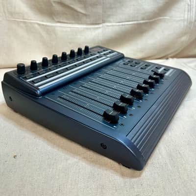 Behringer B-Control BCF2000 USB MIDI DAW Fader Controller 2010s - Standard image 3