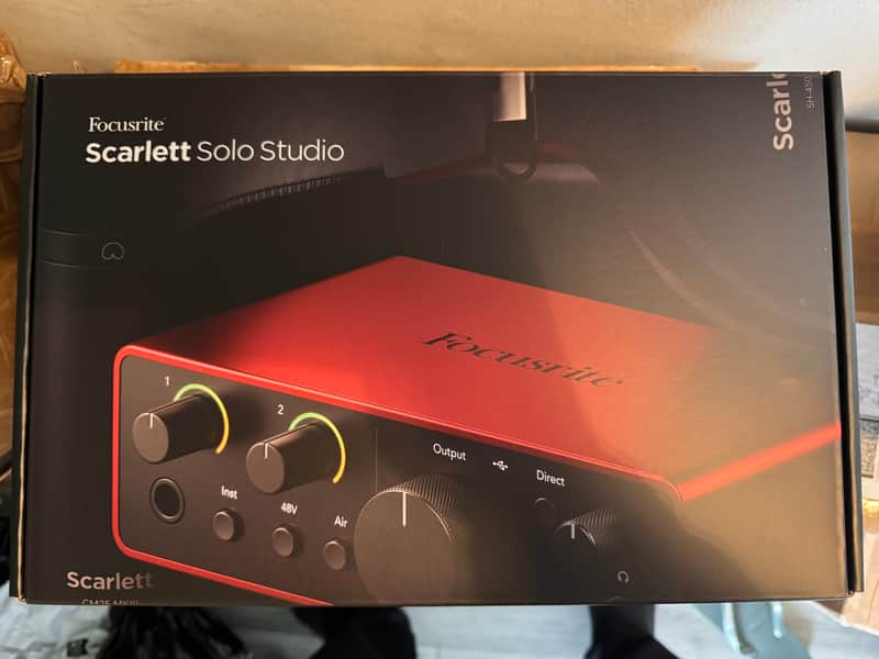 Focusrite Scarlett Solo 4th Gen USB Audio Interface Studio Bundle 2023 - Present - Red image 1